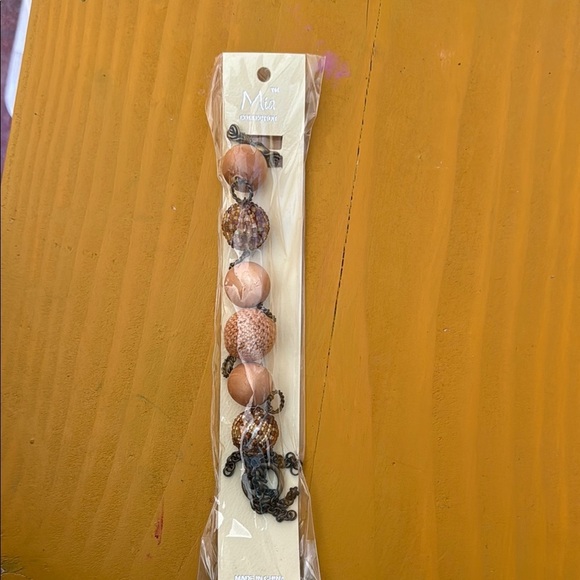 Mia Collection Wooden Knit Sead Bead Chunky Ball Dangle Neutral Brown Bracelet - Picture 2 of 3